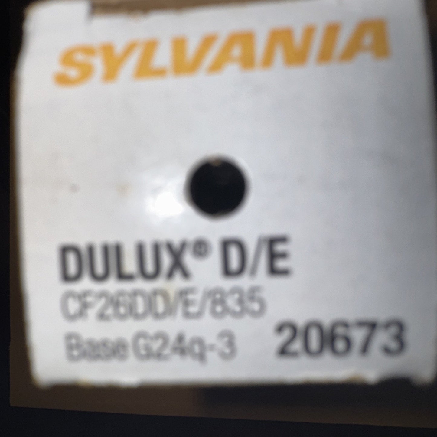 SYLVANIA Dulux D/E CF26DD/E/835 ECO light bulb label showing model number and base type G24q-3