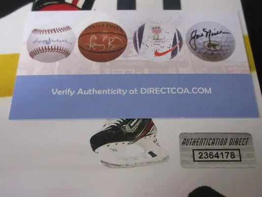 JONATHAN TOEWS SIGNED 8X10 PHOTO WITH COA - Price Is Right Miami