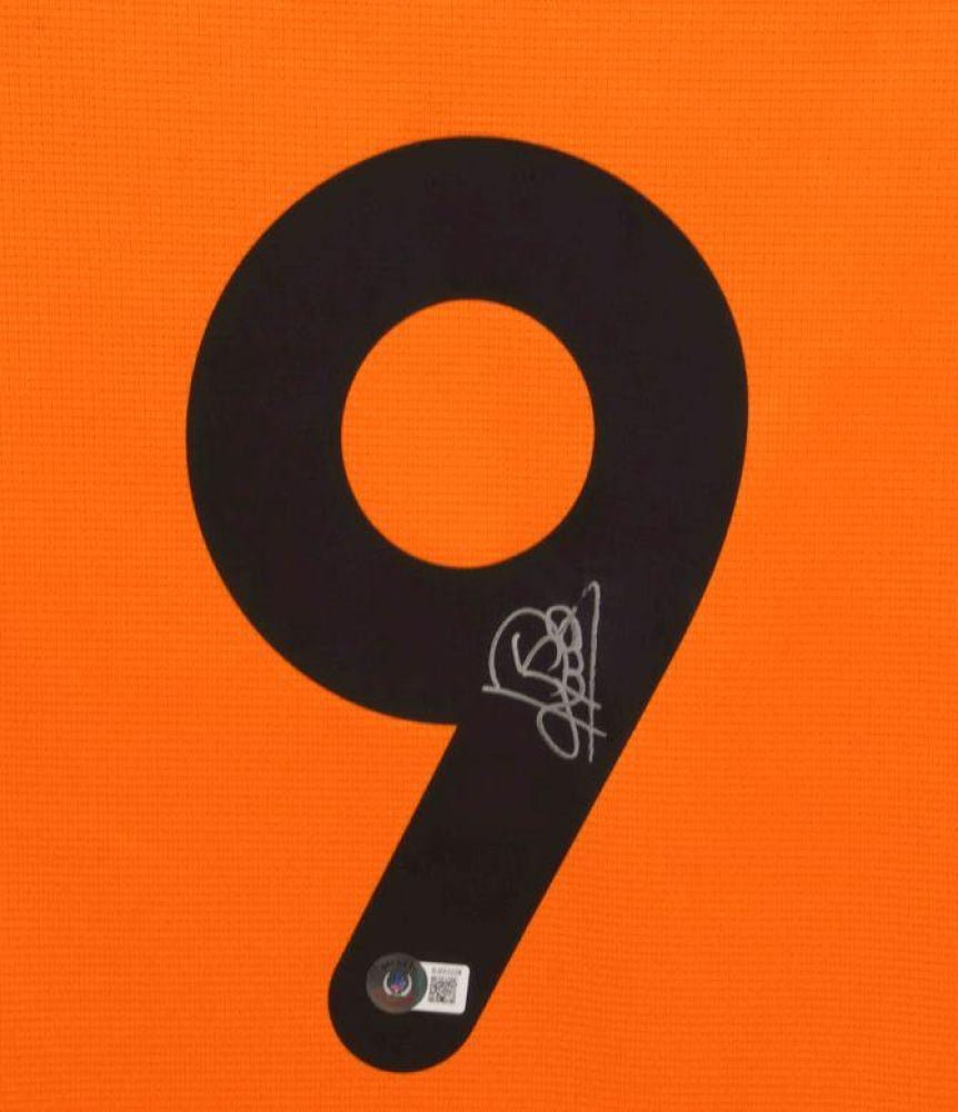 Patrick Kluivert Signed Holland National Team Jersey (Beckett) (view 3)