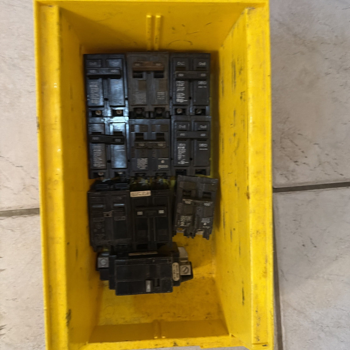 Lot of 10 100 Amp 2-Pole Circuit Breakers Mix Eaton GE Siemens Heinemann