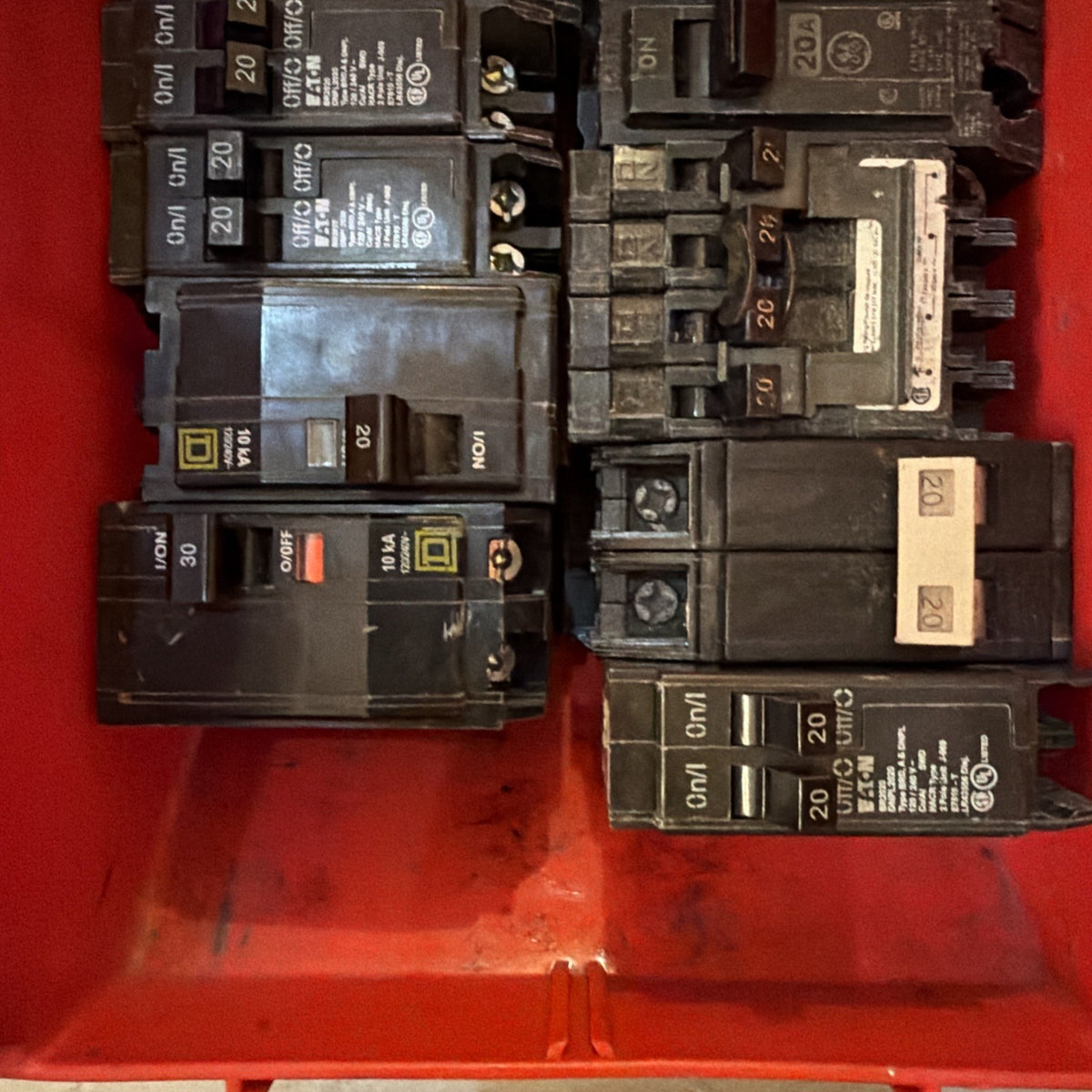 Lot of 15 Circuit Breakers 20A 2-Pole Square D QO Eaton BR Contractor Pack