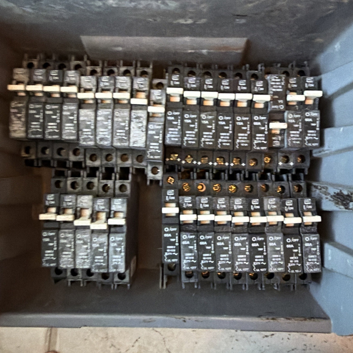 Bulk Lot OutBack Power and CBI Hydraulic Magnetic Solar Circuit Breakers Mix