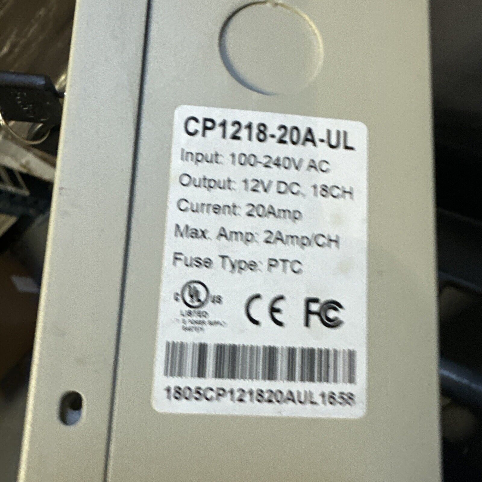 18 channel power supply unit with 100-240V AC input and 12V DC 20A output for camera systems