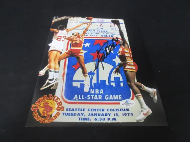 CAVALIERS AUSTIN CARR SIGNED 8X10 PHOTO COA