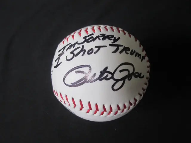 Pete Rose Signed  “I’m Sorry I Shot Trump” Baseball Heritage COA