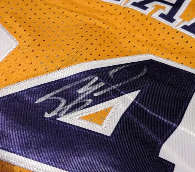 Shaquille O'neal autographed jersey with coa