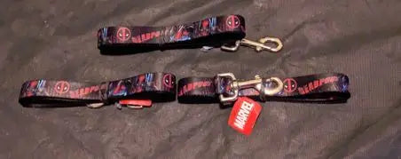 x2 Dead pool marvel snap leash lot