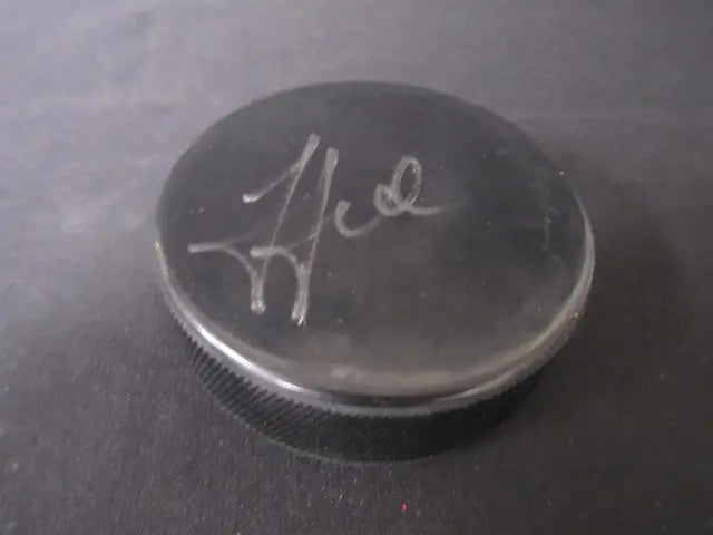 Steven Stamkos Signed Hockey Puck Heritage COA 135467