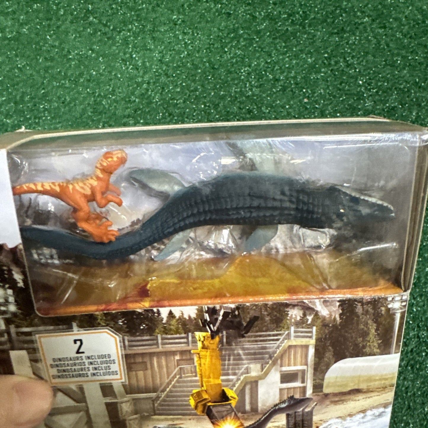 NEW RARE Mattel Jurassic World Dominion Minis Action Mosasaurus Mayhem Playset with dinosaur figures in package