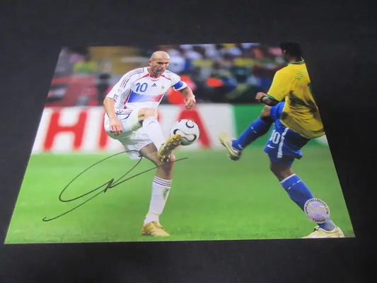 Zinedine Zidane Signed 8x10 Photo SSC COA Soccer