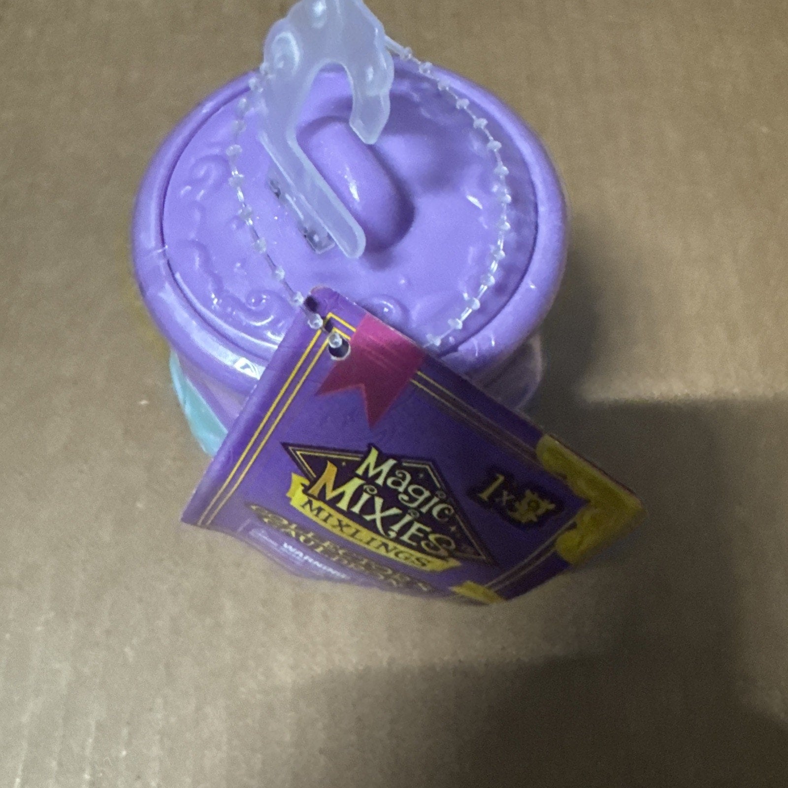 Magic Mixies Mixlings Collector’s Cauldron 1 Pack factory sealed plastic collectible playset tag visible