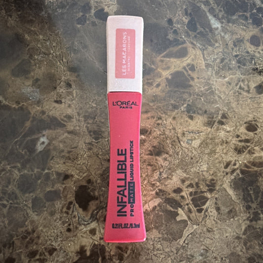 L'Oreal Paris Infallible Lipstick, Framboise Frenzy #828