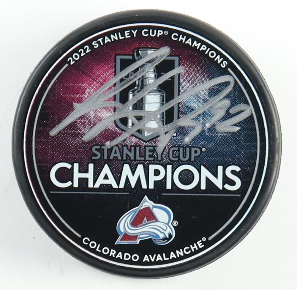 Gabriel Landeskog Signed 2022 Avalanche Stanley Cup Final Logo Hockey Puck (Fanatics) - Price Is Right Miami