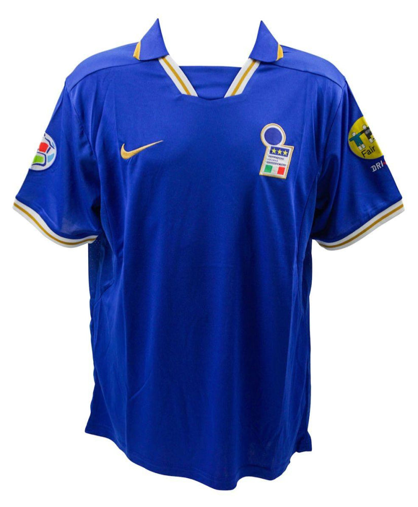 Gianfranco Zola Signed Italy National Team Jersey (Beckett) - Price Is Right Miami