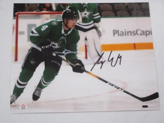 Miro Heiskanen of the Dallas Stars signed autographed 8x10 photo PAAS COA 439 - Price Is Right Miami