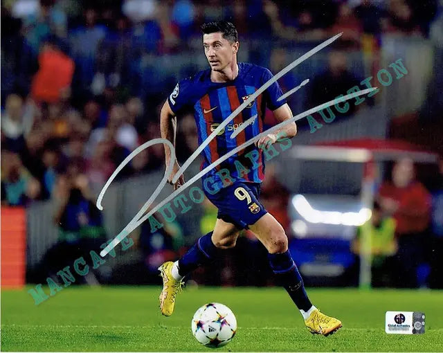 Robert Lewandowski FC Barcelona Autographed 8x10 Photo GA coa - Price Is Right Miami