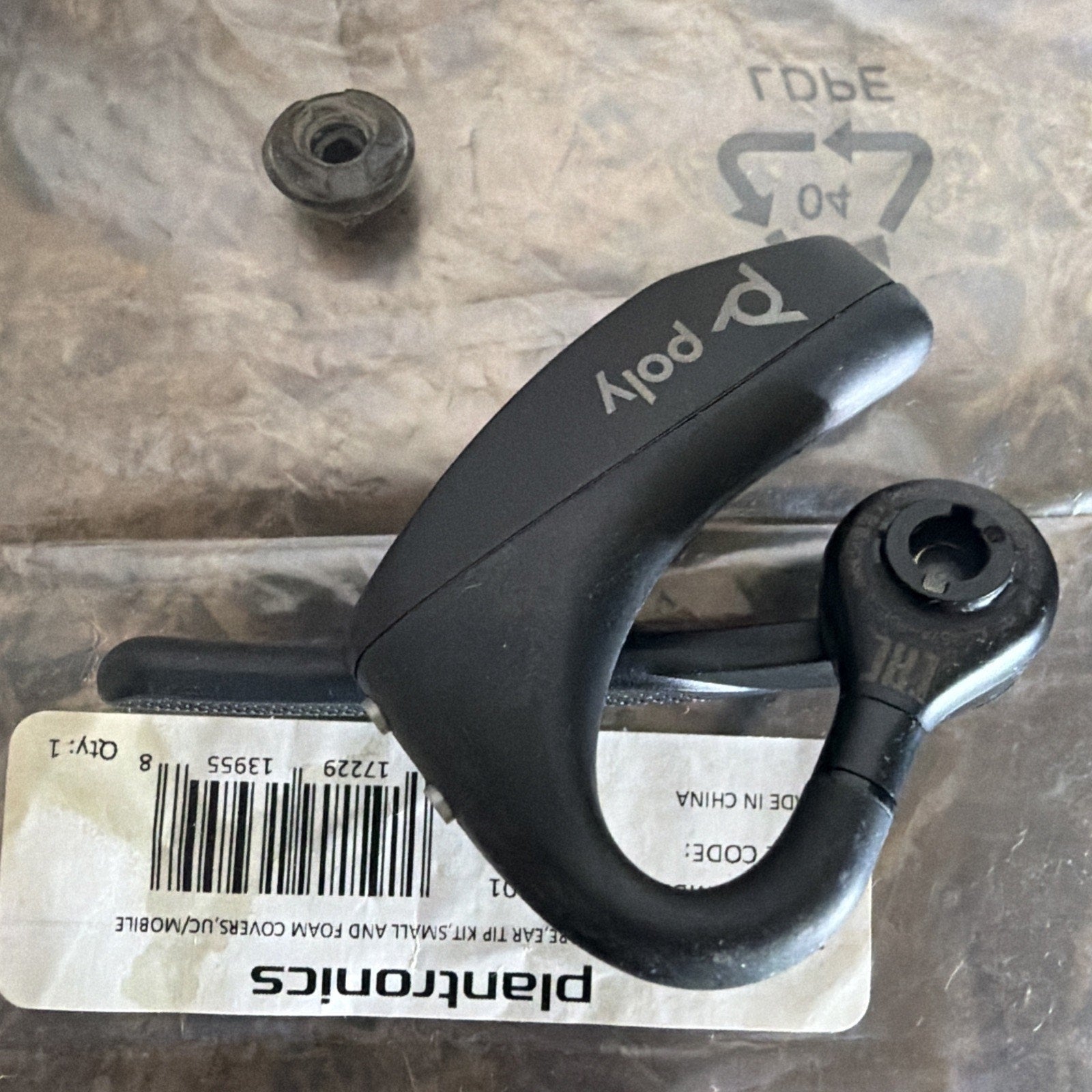 Poly Voyager 5200 UC Bluetooth Headset POTE16 NEAR MINT CONDITION