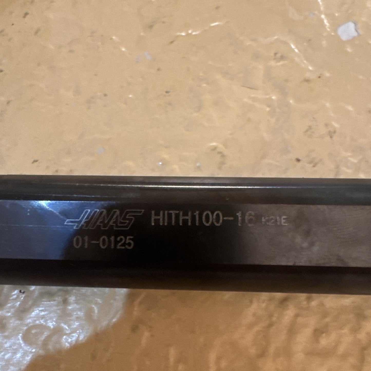 Haas HITH100-16 Indexable Boring Bar Tool Holder 1" Shank Used