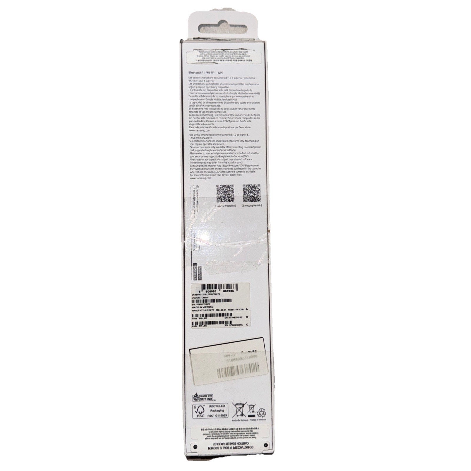 Packaging box back view of Samsung Galaxy Watch7 40mm Cream with product details and barcode labels visible