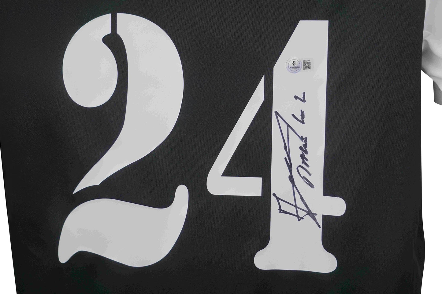 Claude Makelele Signed Real Madrid Adidas Authentic Jersey Beckett Hologram Size large (view 3)