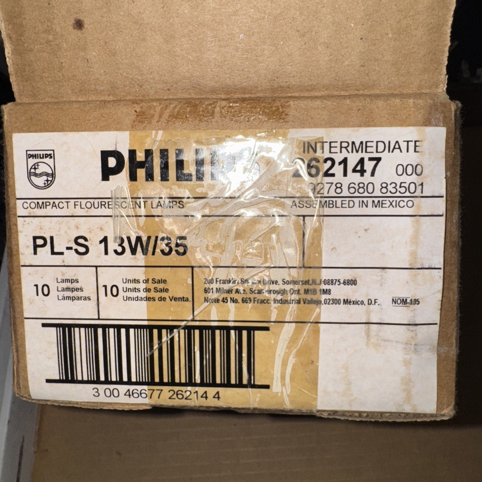 Cardboard box label for 10 Philips PL-S 13W/35 compact fluorescent lamps assembled in Mexico with barcode and product details