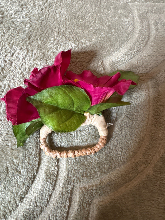 DEBORAH RHODES FLOWER NAPKIN HOLDERS SET Of 4 - Price Is Right Miami