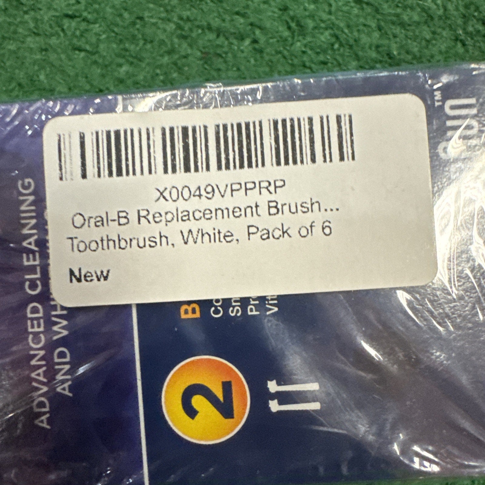 Pack of 6 Oral B white replacement electric toothbrush heads for 3D whitening and cleaning