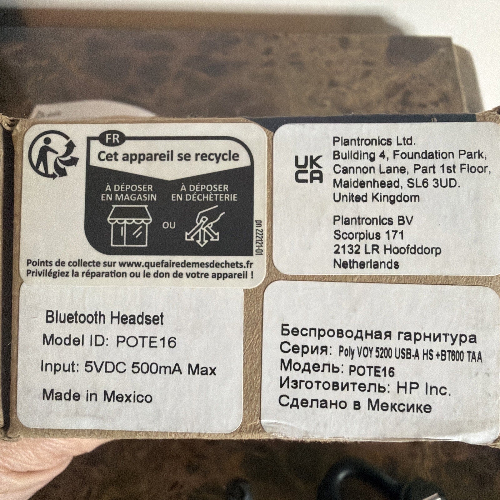 Poly Voyager 5200 UC Bluetooth Headset POTE16 NEAR MINT CONDITION