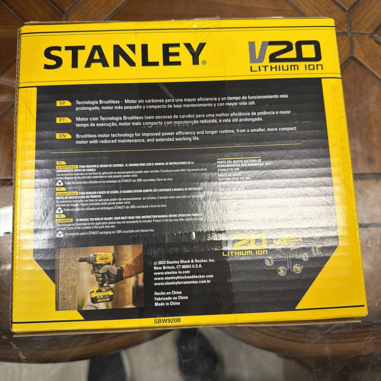 Stanley FATMAX 20V MAX Brushless Impact Wrench 370Nm SBW920B Tool Only New