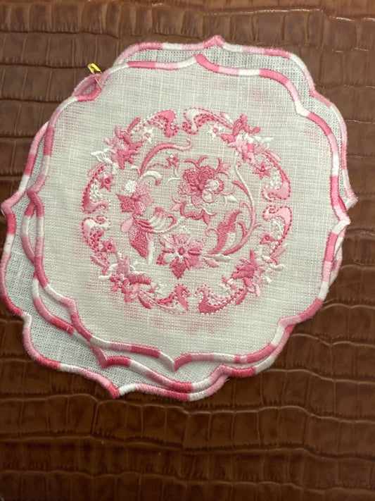 LUXE HOME COLLECTION EMBROIDERY LINEN NAPKIN SET OF 4 - Price Is Right Miami