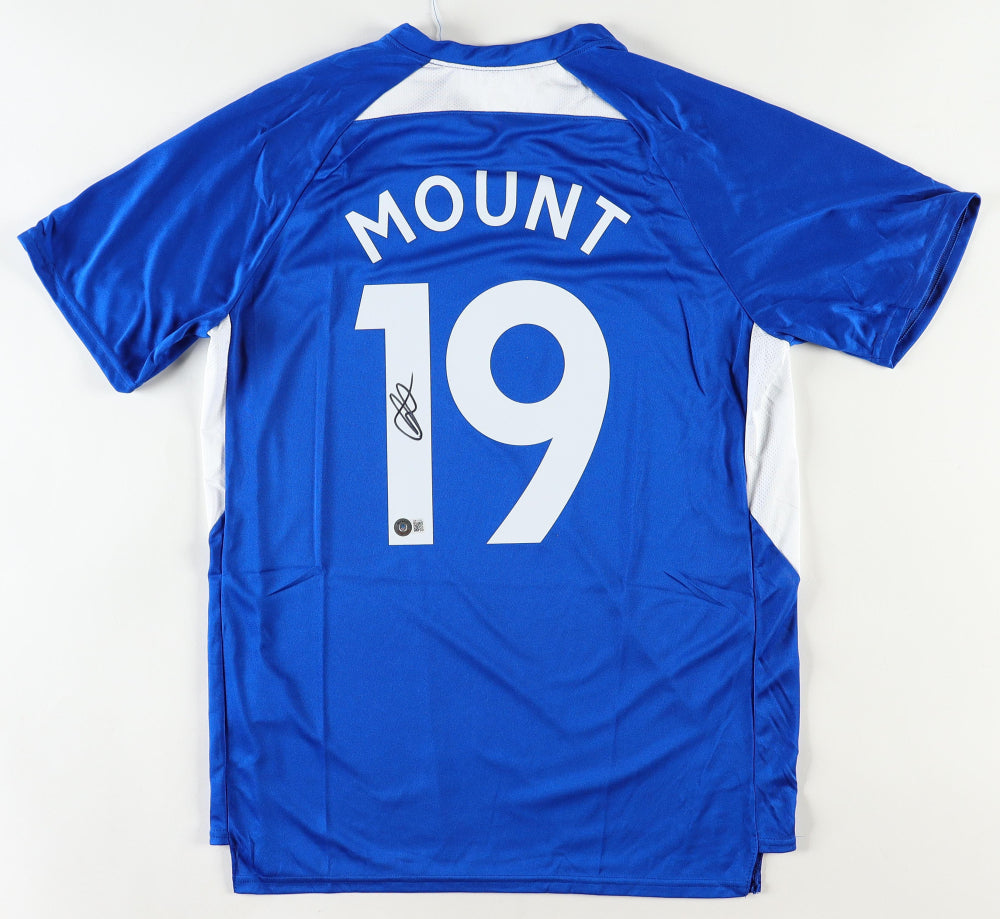 Mason Mount Signed Jersey (Beckett)