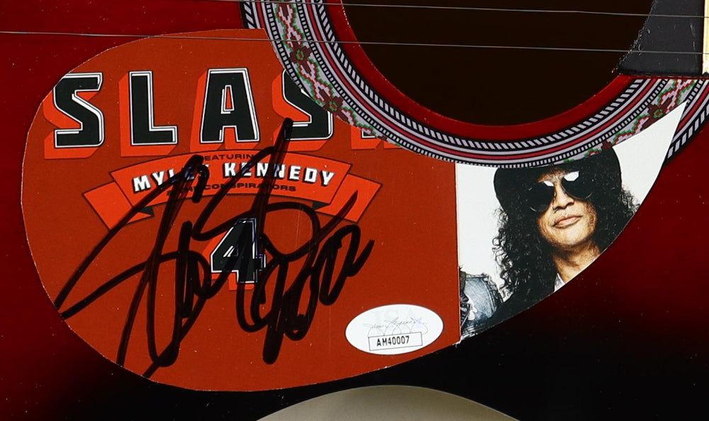 Slash Signed 38