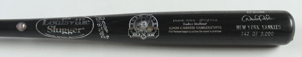 Derek Jeter LE Louisville Slugger 3000th Hit Commemorative Baseball Bat