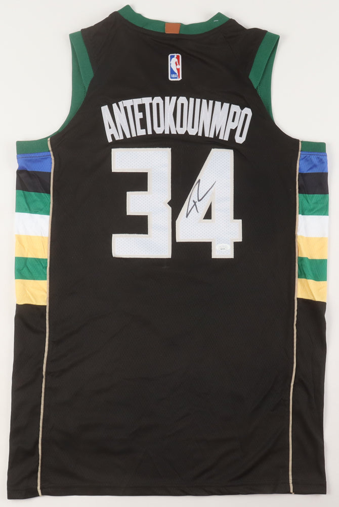 Giannis Antetokounmpo Signed Jersey (JSA)