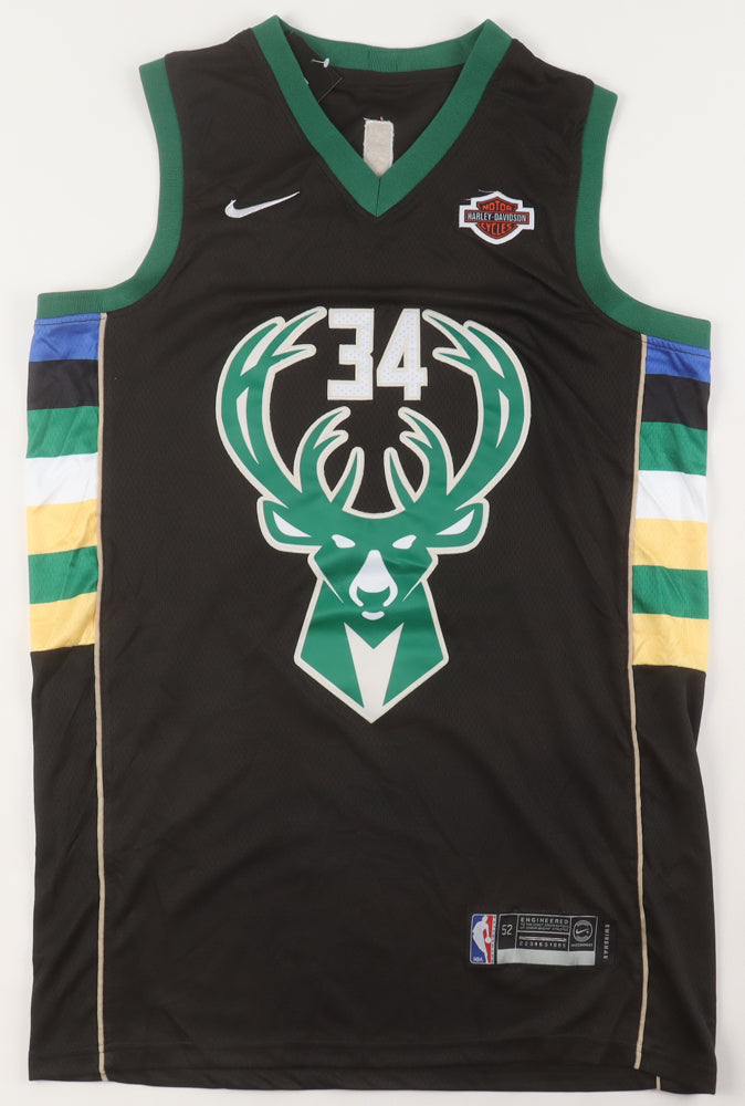 Giannis Antetokounmpo Signed Jersey (JSA)