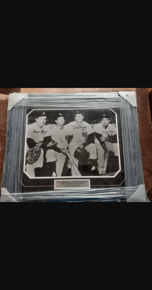 1961 NY Yankees - World Series Champion - Signed Infield- 3 Signatures framed with Coa - Price Is Right Miami