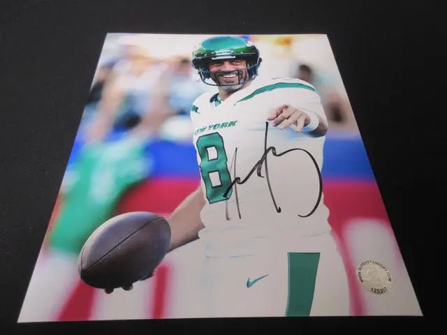 Aaron Rodgers Jets Signed 8x10 Photo (SSC COA) (view 2)