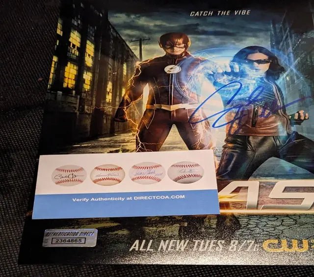 Carlos Valdes (flash) autographed 8x10 photo with coa - Price Is Right Miami