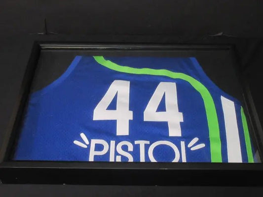 FRAMED PISTOL 44 PETE MARAVICH BASKETBALL JERSEY REEBOK - Price Is Right Miami