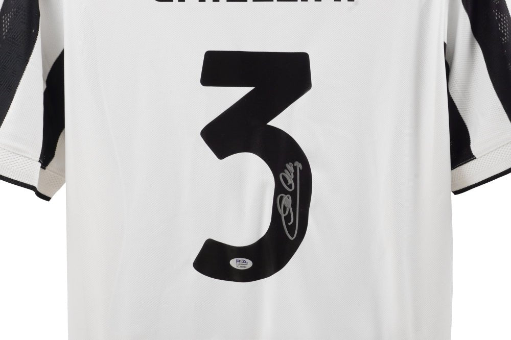 Giorgio Chiellini Signed Juventus Jersey (Beckett) - Price Is Right Miami