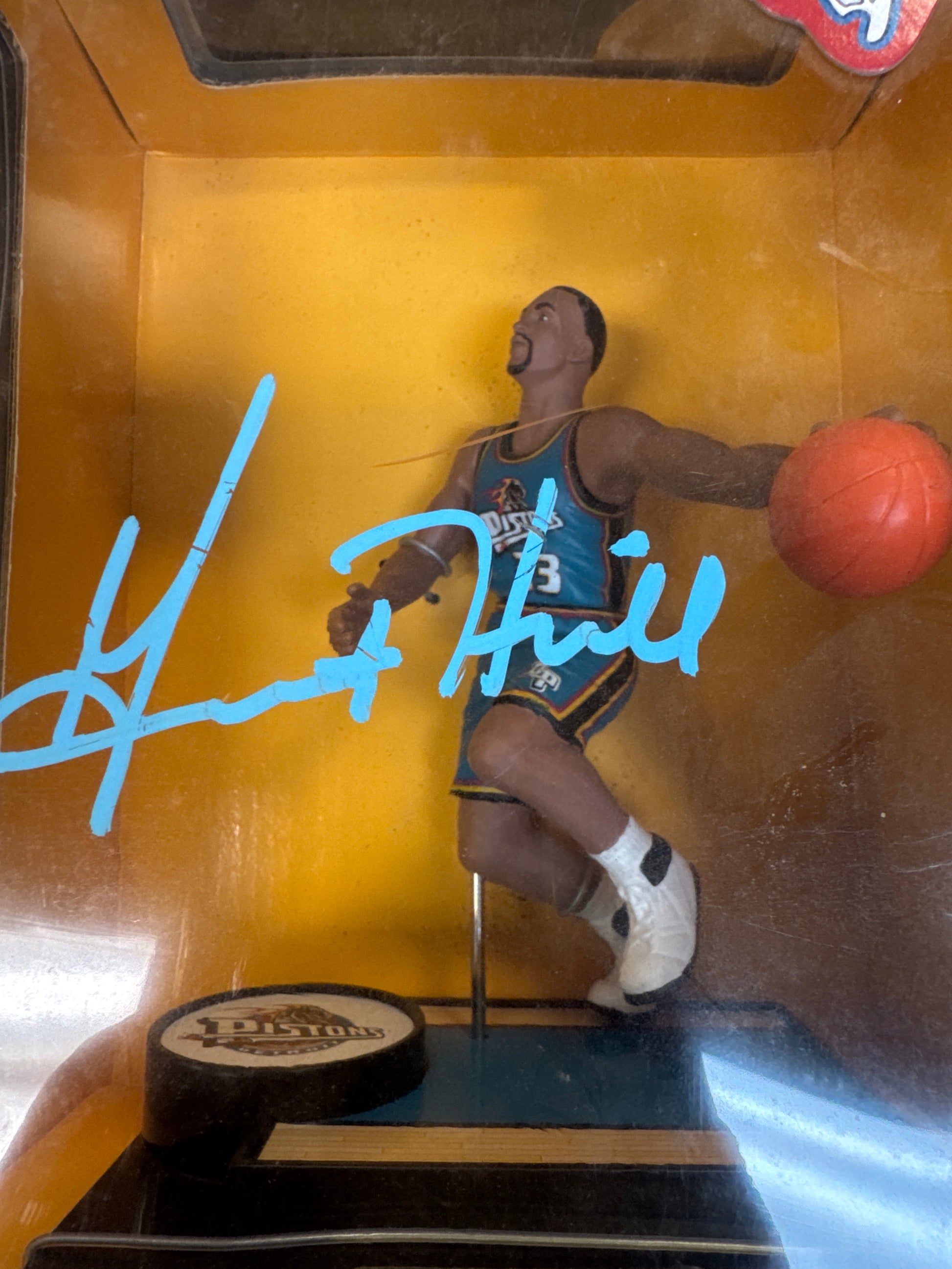 Grant Hill Signed Kings Starting Lineup Backboard (COA), Sports Collectible (view 6)