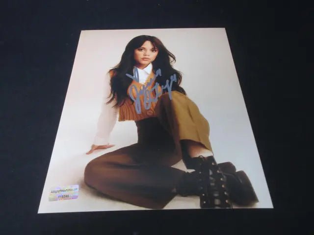 Jenna Ortega Signed 8x10 Photo EUA COA (view 2)