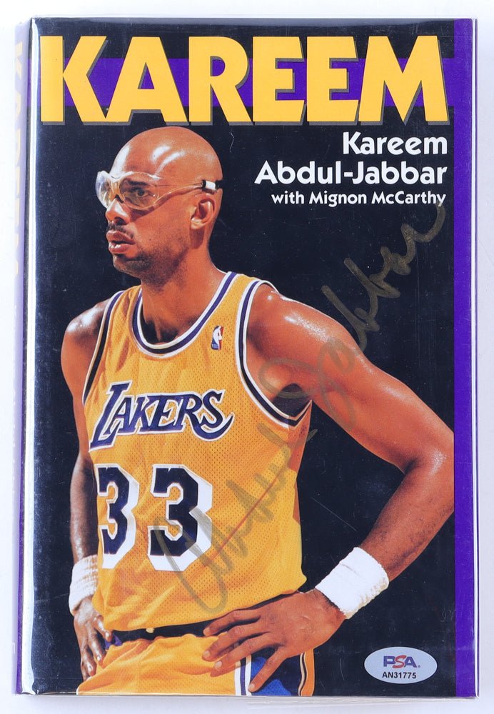 Kareem Abdul-Jabbar Signed "Kareem" Hardcover Book (PSA) (view 2)