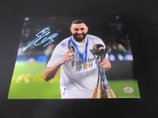Karim Benzema Signed 8x10 Photo VSA COA (view 2)
