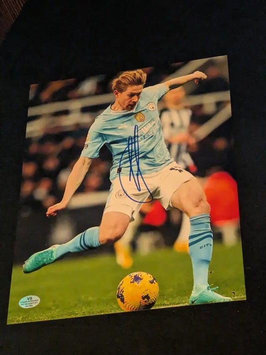 Kevin DeBruyne autographed 8x10 photo with coa - Price Is Right Miami
