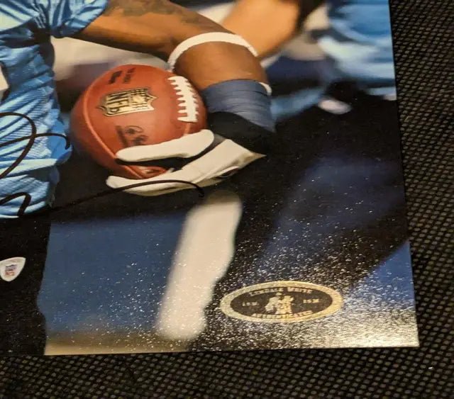 Lendale White autographed Tennessee Titans 8x10 photo with coa sticker