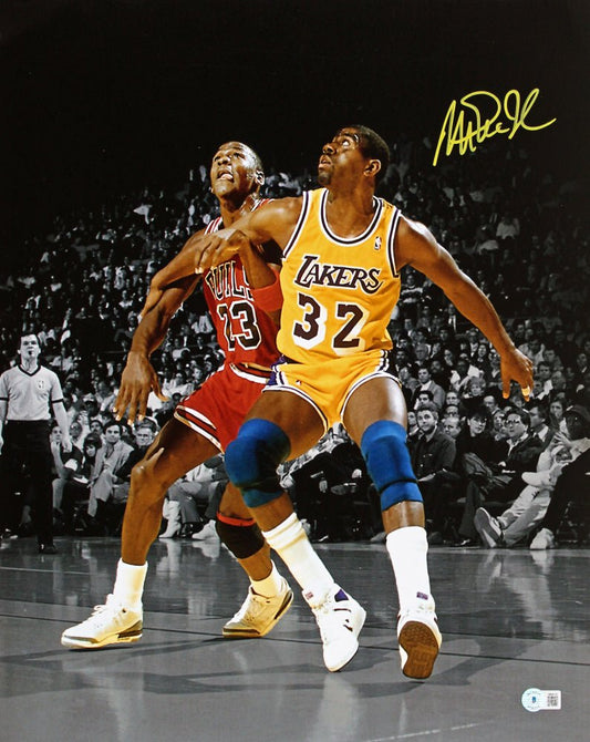 Magic Johnson Signed 16x20 Photo (Beckett) - Price Is Right Miami