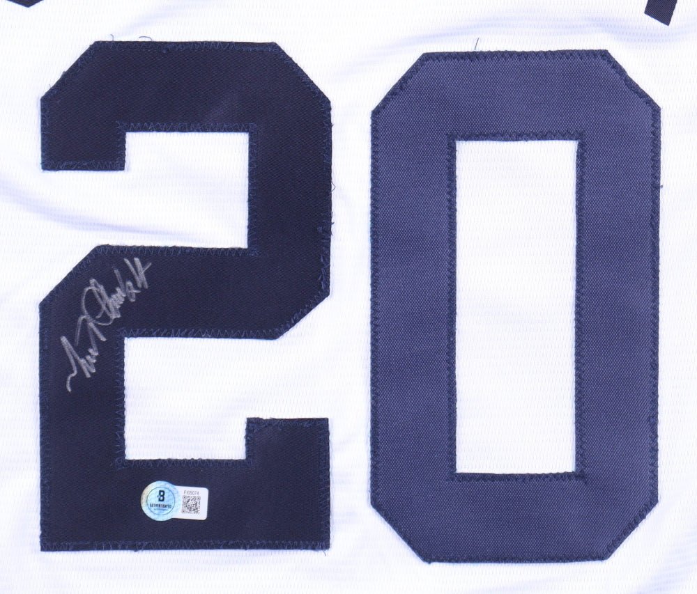 Miguel Cabrera Signed Jersey (Beckett) Miami Marlins (view 2)