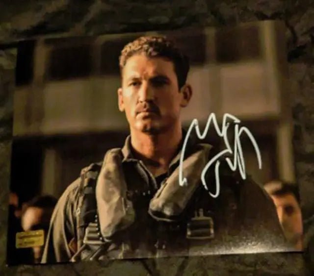 Miles Teller Signed 8x10 Photo (view 2)