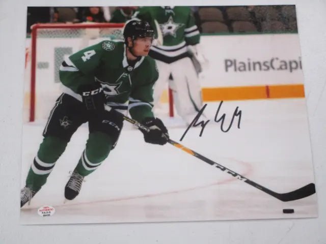 Miro Heiskanen Stars Signed 8x10 Photo (PAAS COA)